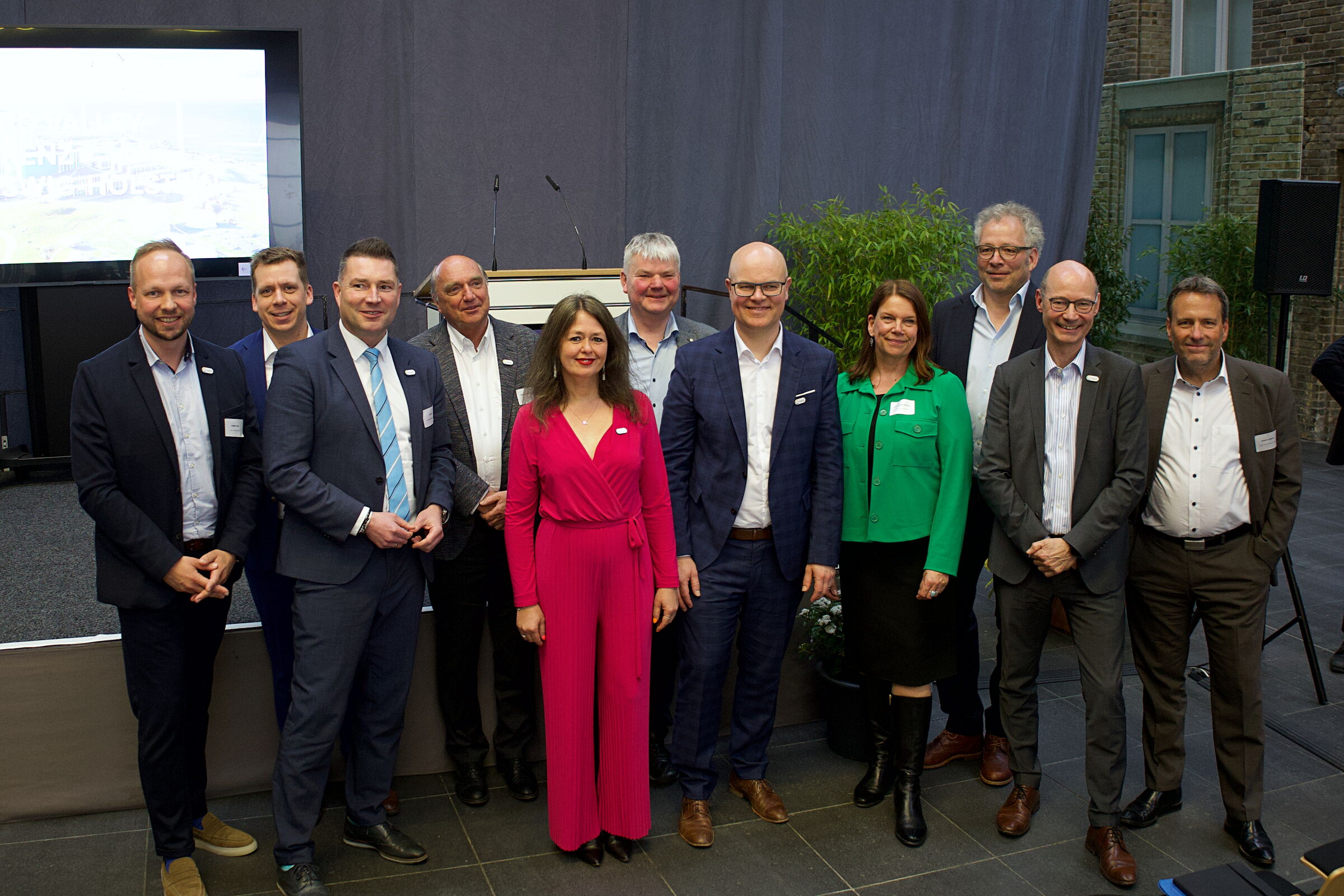 Gruppe von Verantwortlichen der ersten Net Zero Valley Konferenz Schleswig-Holstein